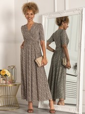 BNWT Jolie Moi Half Sleeve